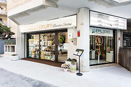 Luxury Beauty Salon