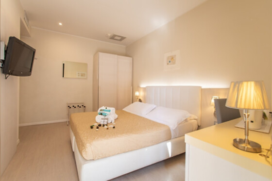 Ferretti Beach Hotel - photo 0