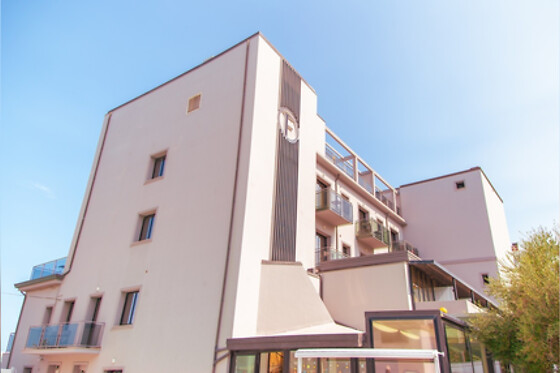 Ferretti Beach Hotel - photo 9